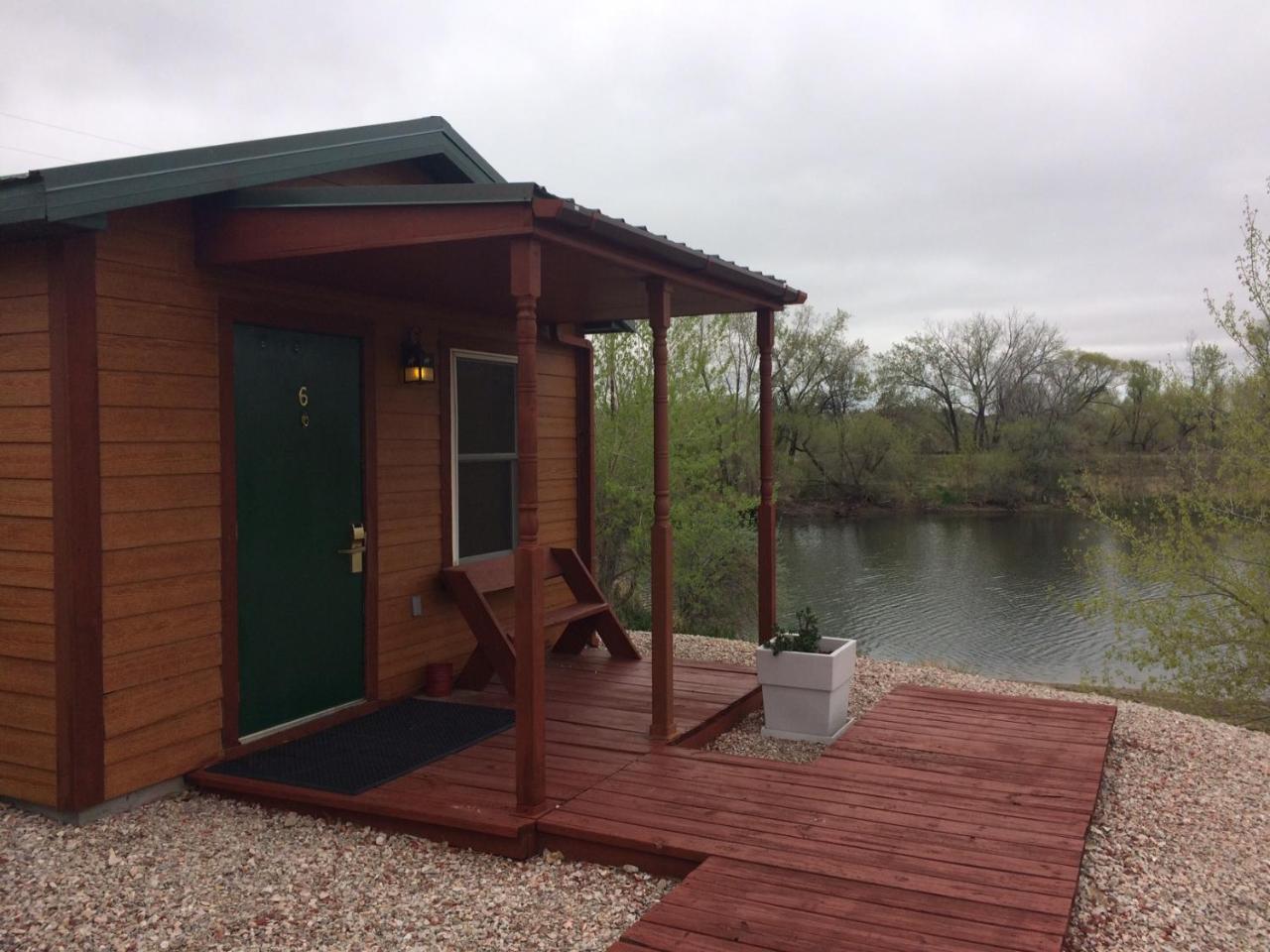 South Platte Cabins & Kennels Ogallala Exterior photo